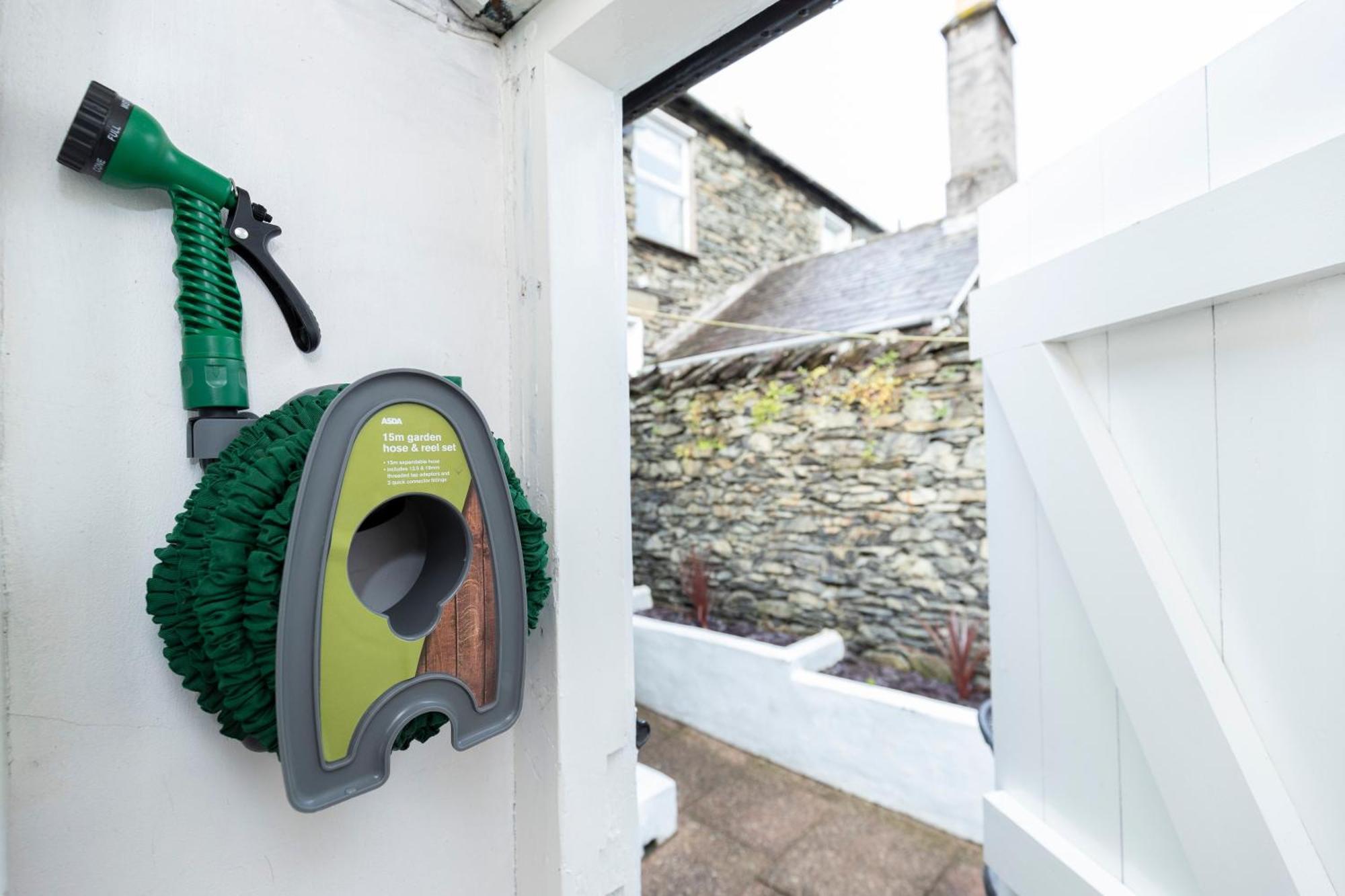 Sheila'S Cottage Bowness Экстерьер фото